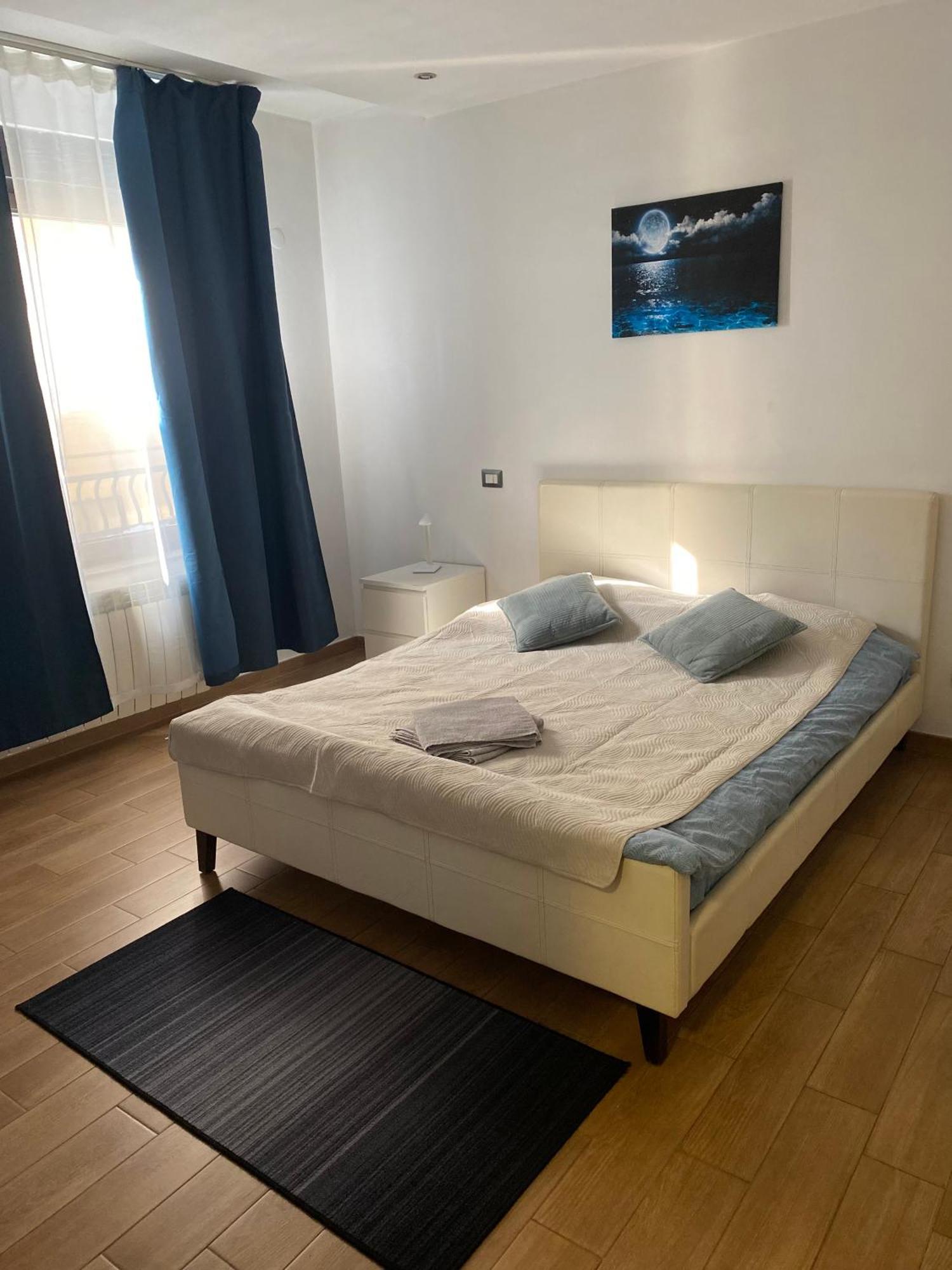 Royal Suite Unirii-2 Bdr Apartment Bukareszt Zewnętrze zdjęcie